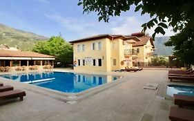 Güneş Otel